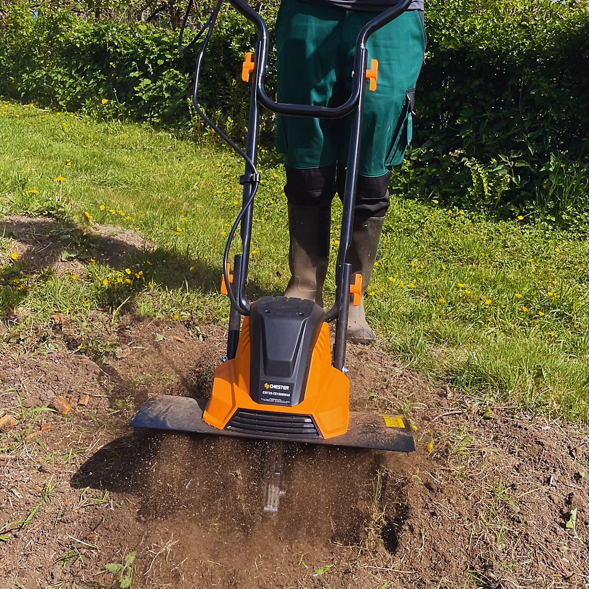 motobineuse-et-motoculteur-lectrique-1500w-chester-largeur-45cm-6-fraises-id-al-potager-jardin-roues-escamotables~5430001268669_05c_MP Motobineuse motoculteur electrique 1500W Chester 45cm